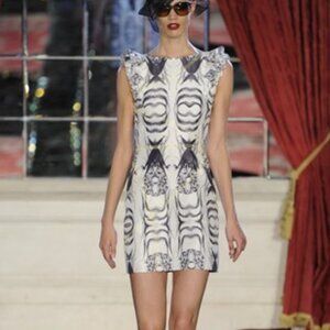 Jason Wu Women's Sheath Dress Short Sleeves Printed Dress Size 4 White Black